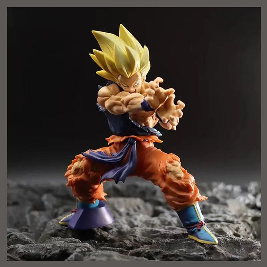 Son Goku Battle Damage Dragon Ball Figure