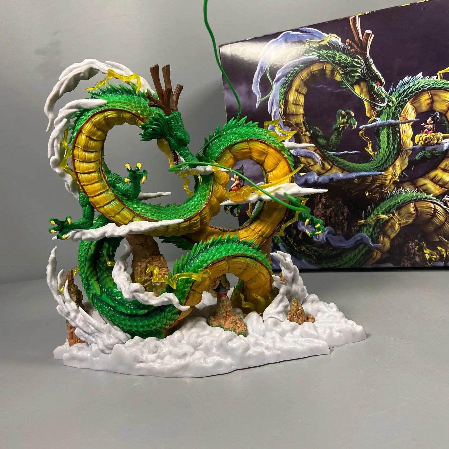 Goku & Shenron Dragon Ball Premium Figure