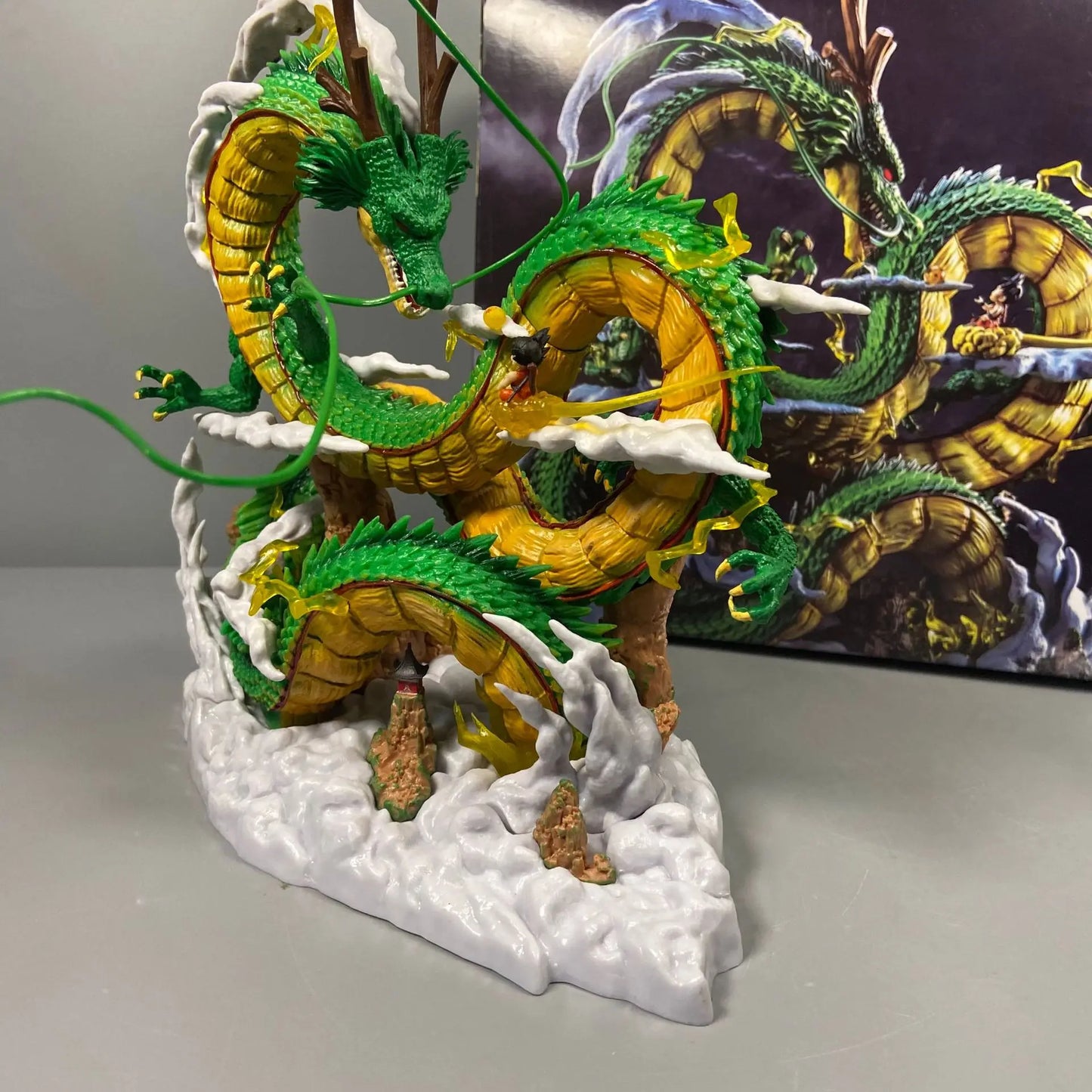 Goku & Shenron Dragon Ball Premium Figure